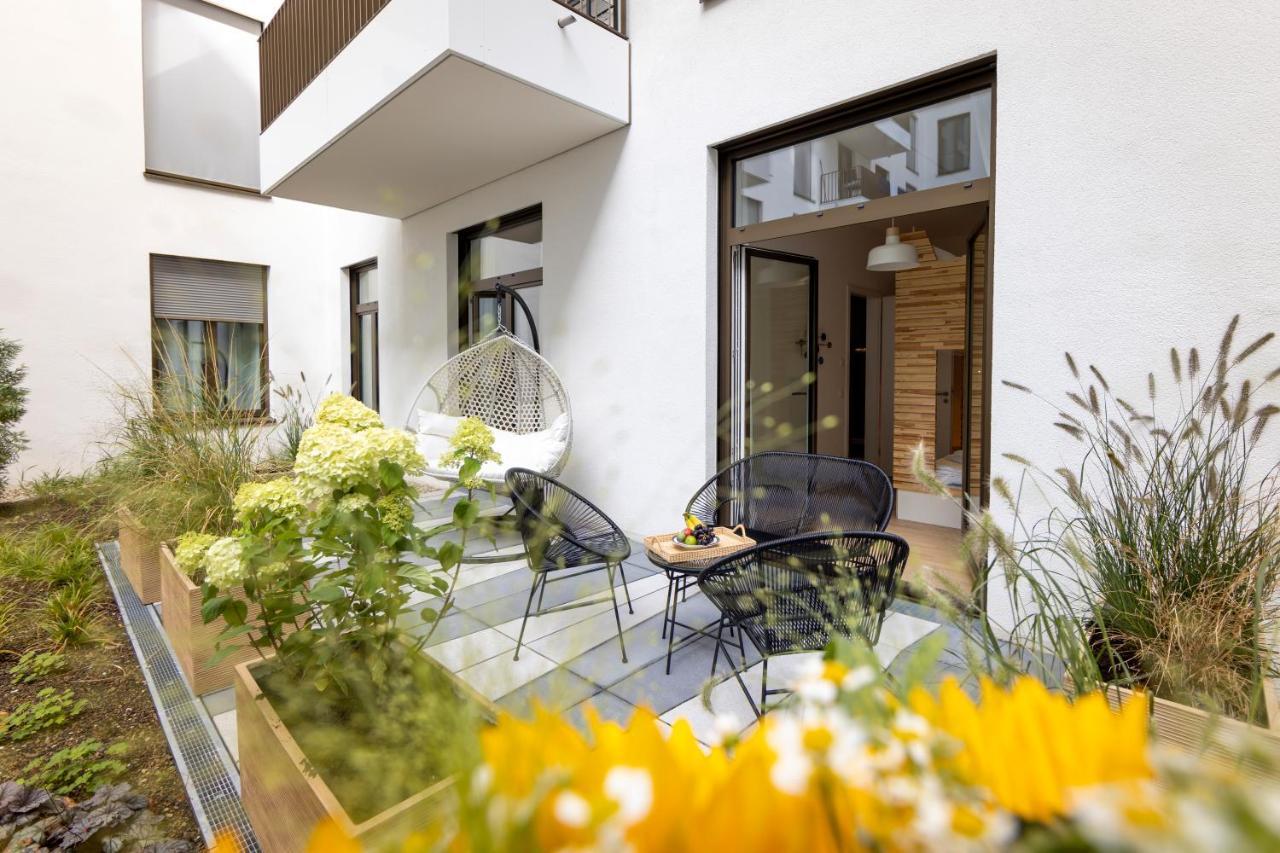 Pure Berlin Apartments - Luxury At Pure Living In City Center Berlim Exterior foto