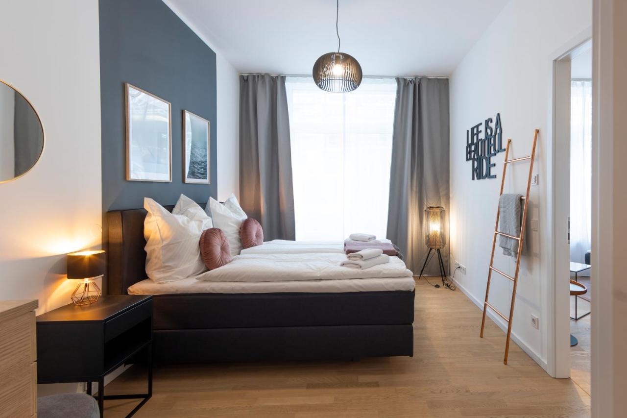 Pure Berlin Apartments - Luxury At Pure Living In City Center Berlim Exterior foto