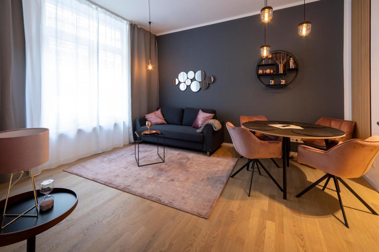 Pure Berlin Apartments - Luxury At Pure Living In City Center Berlim Exterior foto